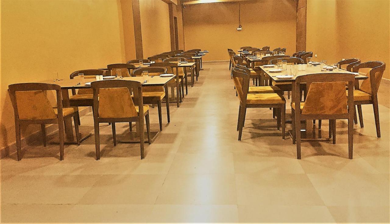 Genx Surat By 1589 Hotels Palsana  Exterior foto