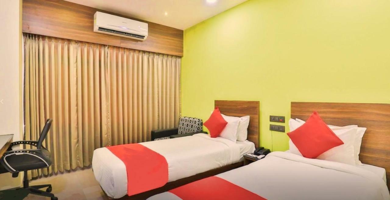 Genx Surat By 1589 Hotels Palsana  Exterior foto
