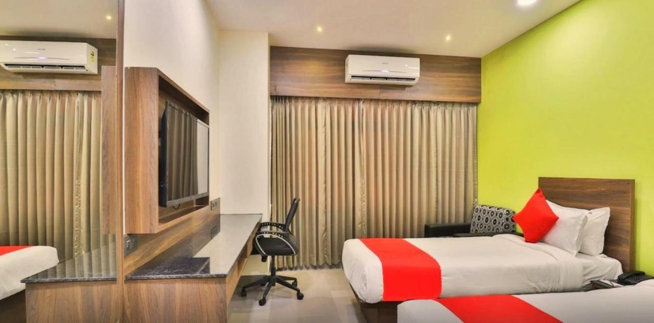 Genx Surat By 1589 Hotels Palsana  Exterior foto